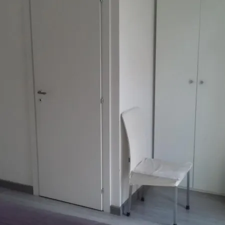 Oda ve Kahvaltı Ama *